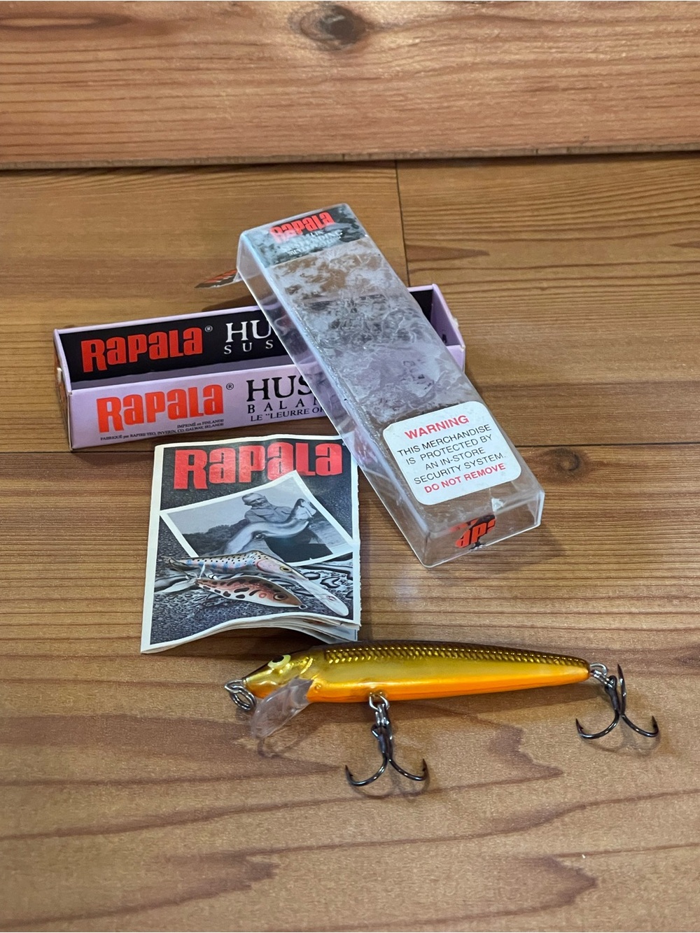 Rapala hj-8  G Fishing Lure Gold Black 3 1/8" 1/4 oz Husky Jerk Lure